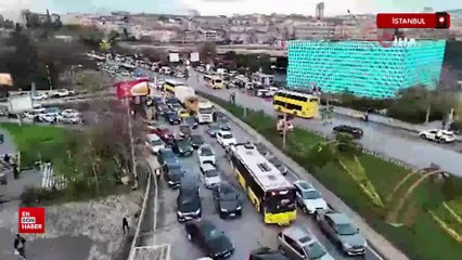 İstanbul Kadıköy’de derbi öncesi trafik durma noktasına geldi