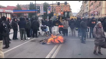 Ex Ilva, a Genova proteste e blocco stradale contro il "ciclo corto"