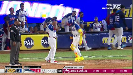 Disfruta del primer HR de Ronald Acuña Jr.