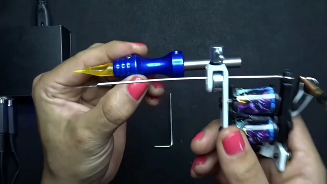 Arma Tu Maquina De Bobinas Facil y Rapido y Dejala Lista Para Tatuar - Montaje De Aguja y Grip