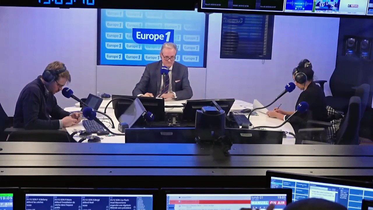 EXTRAIT - Noël : face aux attaques et aux poursuites, la mairie d'Asnières-sur-Seine hésite à renoncer à sa crèche