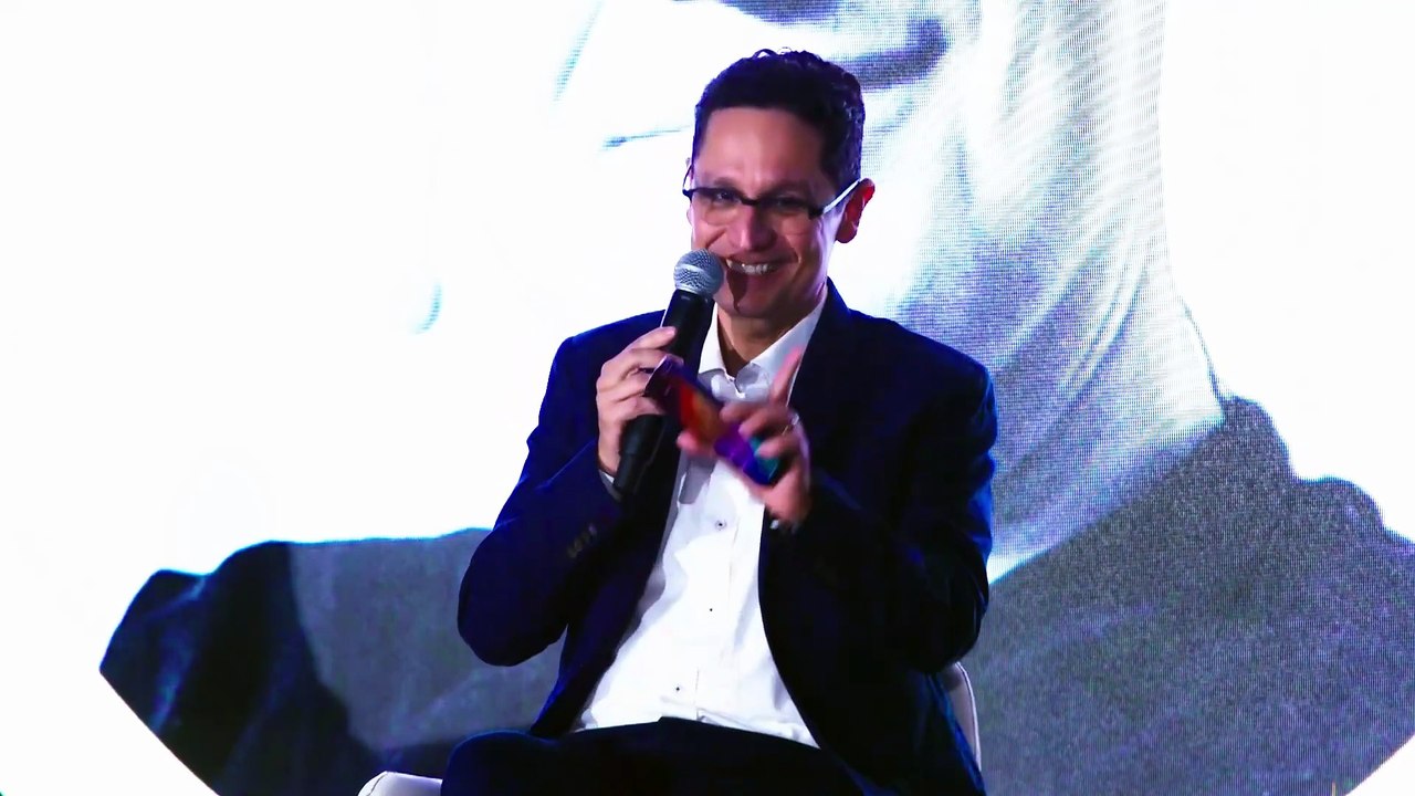 De los territorios a los escritorios, la ciencia como motor del nuevo modelo de desarrollo (1080p_60fps_H264-128kbit_AAC)