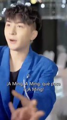 Su Esposa Estaba Siendo Obligada A Casarse Con Un Rico, Cuando Él Volvió Y Barrió Con Todos (2025) - COMPLETO [Sub Español]