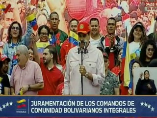 Jefe de Estado: Les juro lealtad absoluta, hasta más allá de los tiempos