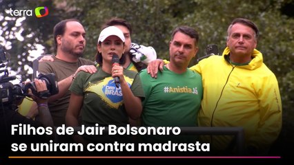 Flávio, Eduardo e Carlos Bolsonaro criticam Michelle por ‘atropelar’ articulação política no Ceará