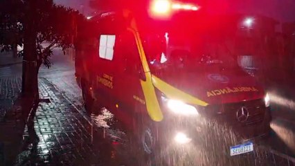 Motociclista sofre queda durante forte chuva no Bairro Brasmadeira