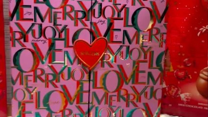 Victoria Beckham shows off £260 advent calendar with daughter Harper