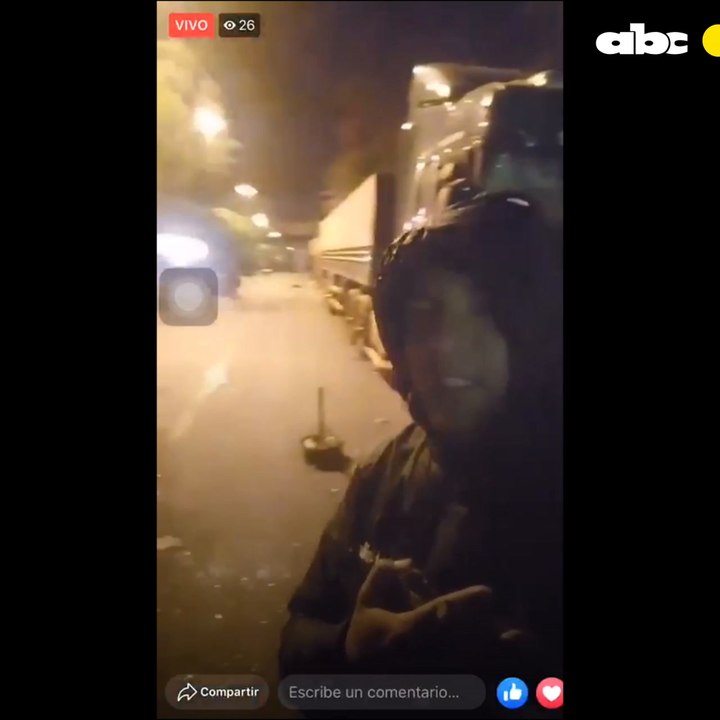 Personas destrozaron camiones estacionados en las zonas de protestas