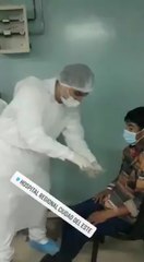 Enfermero atendió a paciente sordomudo mediante lenguaje de señas