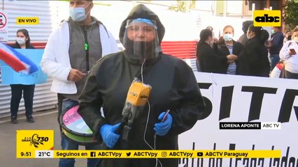 Funcionarios del hospital de Clínicas se movilizan