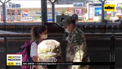 Médicos varados en Foz de Iguazú hace 3 meses