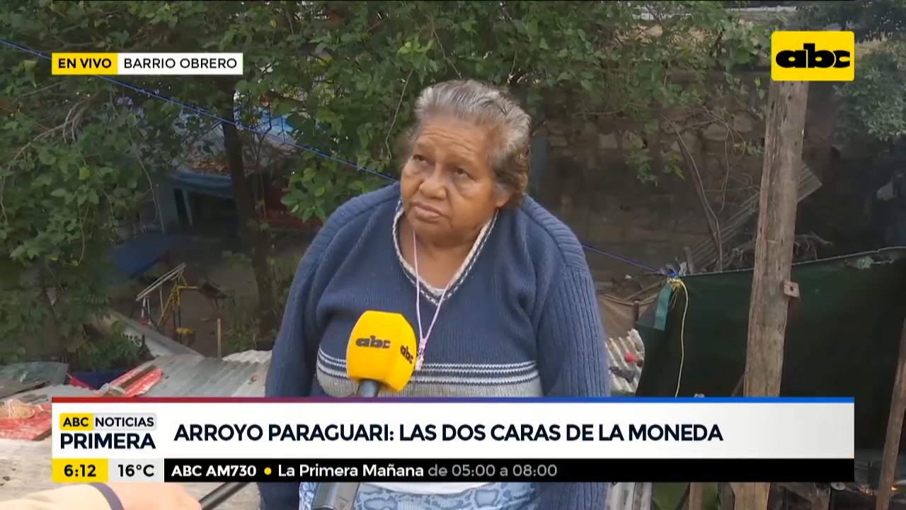 Mujer clama al Gobierno ayuda para dejar de vivir en una zanja