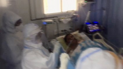 Festejan el cumpleaños de un paciente con coronavirus en el HNI