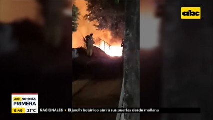 Incendio de basural en Villa Elisa