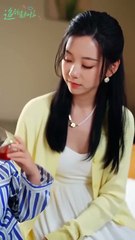 [MULTI SUB] Like smoke, all is fleeting. Gu Jiaxuan and Zheng Bohan's seven years of sincere love were wasted. She left with her child and rose to become a medical expert. Her scumbag ex-husband regretted it deeply. Sorry, there's no place for you in my n