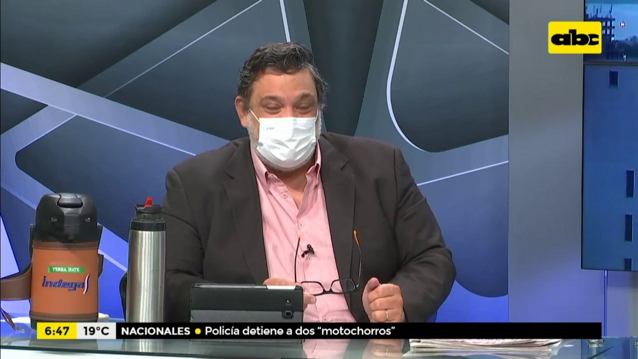 Hurreros recibieron con gritos y música a diputado que salvó a Abdo