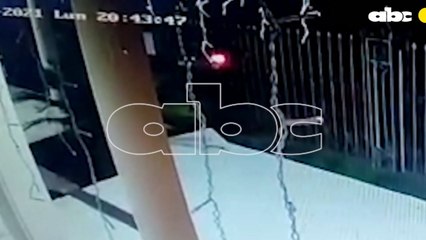 Momento del asesinato de un piloto en Mariano Roque Alonso