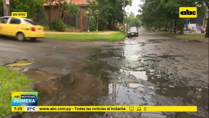 Calamitoso estado de la avenida Molas López