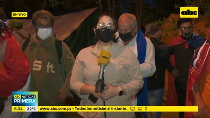 Ciudadanos llegan desde Alto Paraná para manifestarse