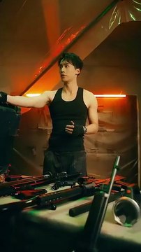 Transmigrated as the CEO's EVIL Stepmom! Saving Cute Triplets_ Melting Their Daddy’s Cold Heart！ - Chinese 2025