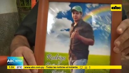 Padre de Rodrigo Quintana siguen exigiendo justicia