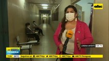 Pocos adultos mayores vacunándose en el Hospital San Pablo