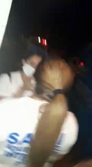 Vecinos de un barrio de San Antonio corren a intendente y comitiva