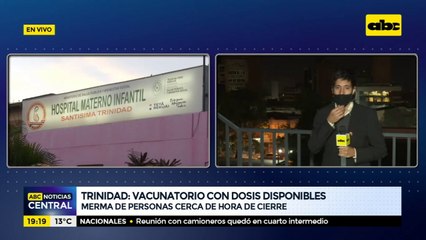 Vacunatorio en Hospital de Trinidad con dosis disponibles