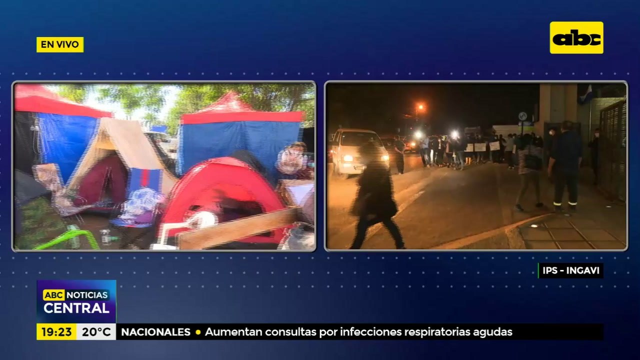 Familiares de pacientes protestan en Ingavi