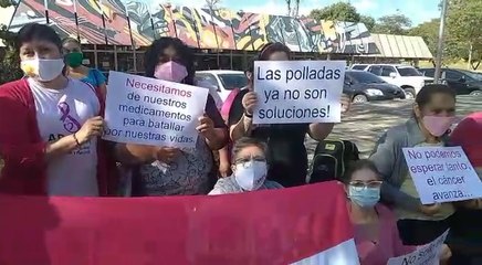 Pacientes ontológicos piden medicamentos