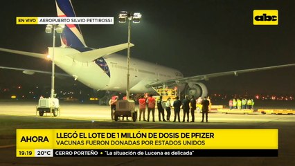 Llegó lote de 1 millón de dosis de Pfizer