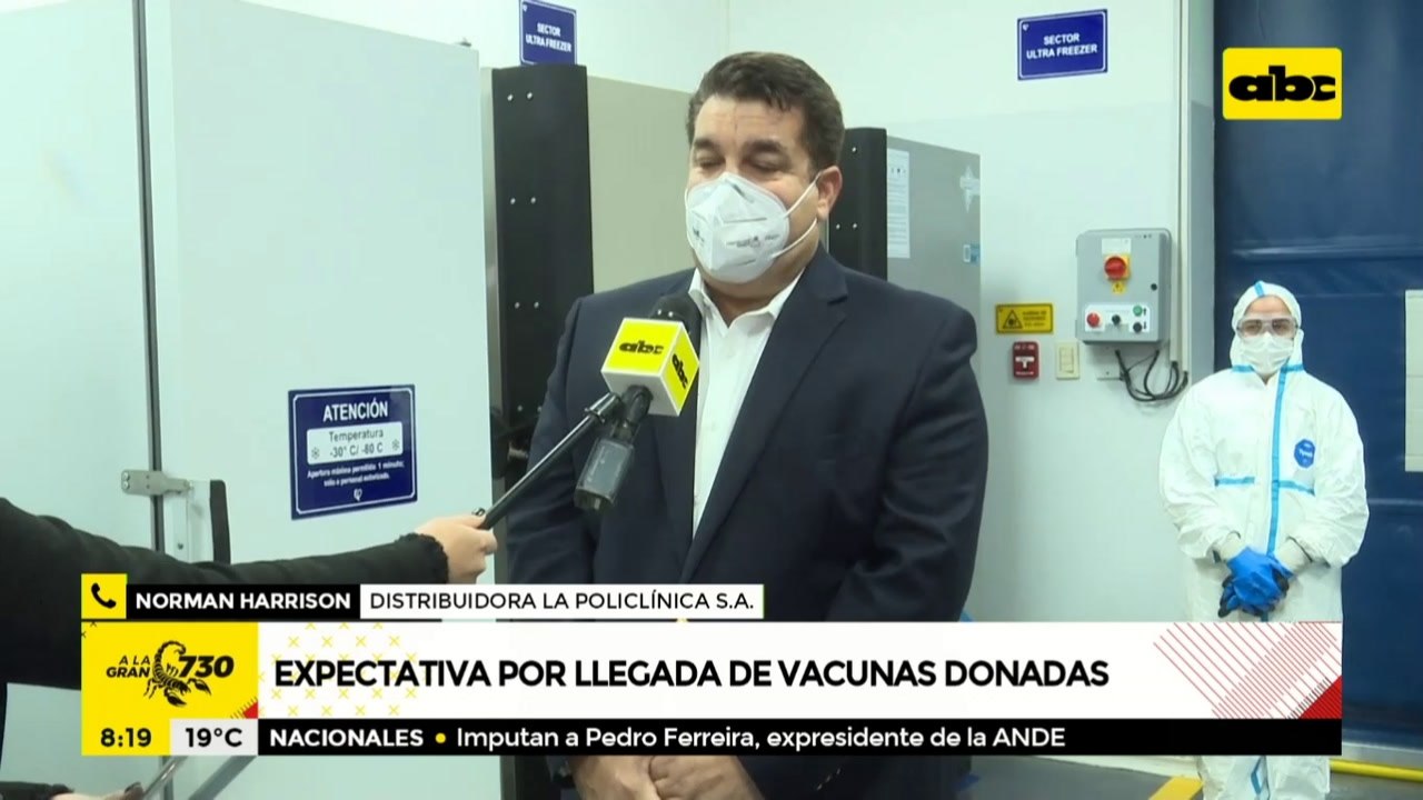 El millón de dosis de Pfizer llegará aproximadamente a las 19:30 horas