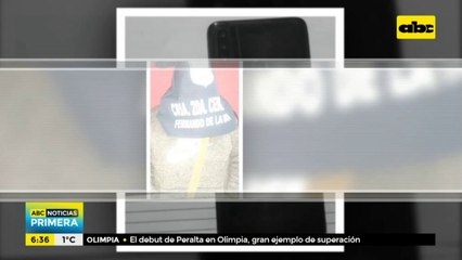 Descuidista fue detenida tras robar celular a una joven