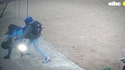 Veloz Asalto De Motochorros En Luque