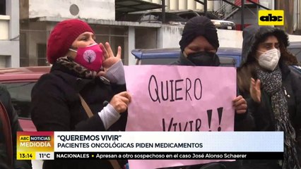 Pacientes oncológicas piden medicamentos