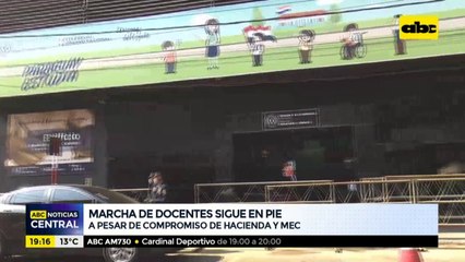 Marcha docente sigue en pie