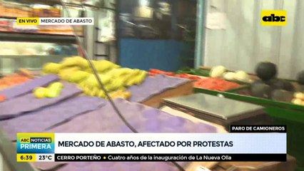 Paro de camioneros afecta a comerciantes del Abasto