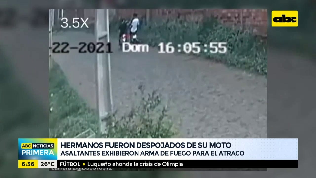 Hermanos fueron asaltados y despojados de una moto