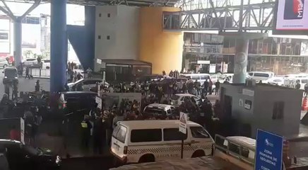 Mototaxistas protagonizaron incidentes en zona primaria