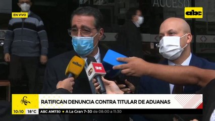Empresario ratifica denuncia contra titular de Aduanas
