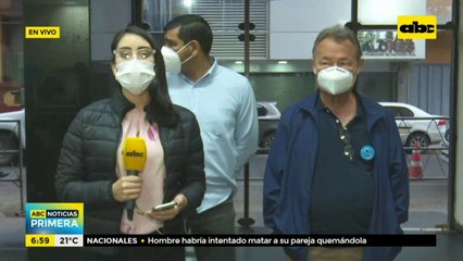 Docentes insisten con reajuste salarial del 16%