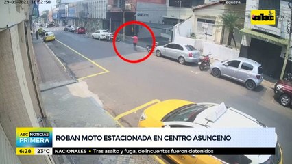 Roban moto estacionada en microcentro asunceno y afectado pide ayuda para recuperarla
