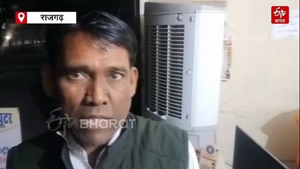 राजगढ़ में SIR का काम कर रहे छात्र, BLO ने लगाया तहसीलदार पर अभद्र व्यवहार का आरोप