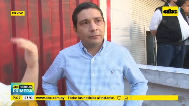 Nuevo director del Mercado 4 anuncia instalación de medidores, hasta para los mesiteros