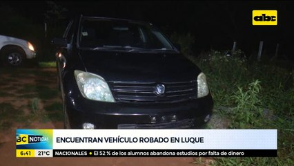Encuentran abandonado el Toyota IST robado, la chapa estaba adentro y llevaron el autoradio