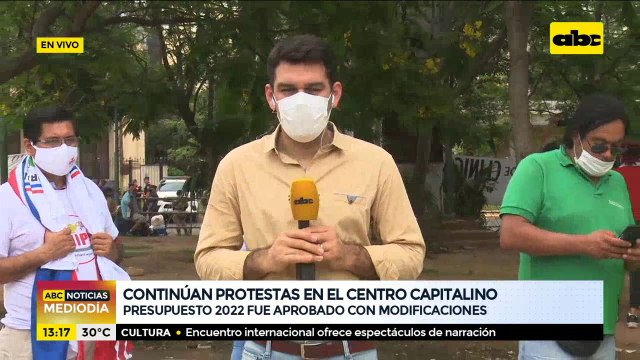Continúan las manifestaciones en el microcentro de Asunción