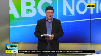 Conductor choca contra muro en viaducto de la Costanera Norte