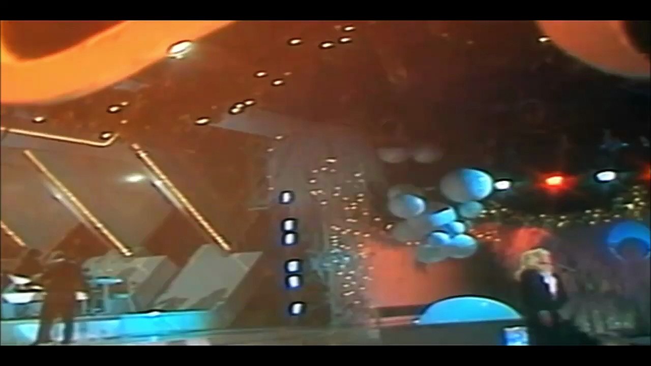 MICHÈLE TORR — La Louve / 2005 | MICHÈLE TORR : “Je m’appelle Michèle”