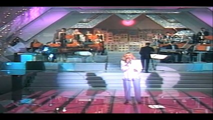 MICHÈLE TORR — Romantique féminine / 1983 | MICHÈLE TORR : “Je m’appelle Michèle”