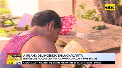 A un año del incendio en la Chacarita, las plazas céntricas siguen ocupadas
